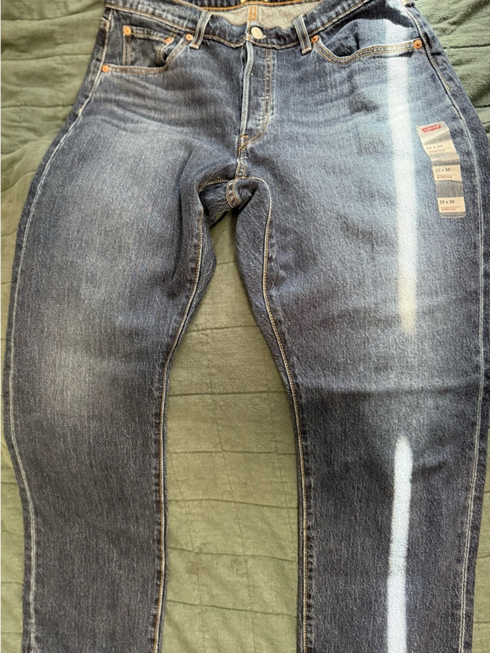 Levi’s 501 curve straight cut